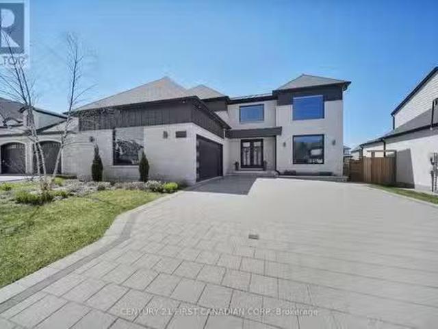 1741 Upper West Avenue, London South South B, ON, N6K 0J2.