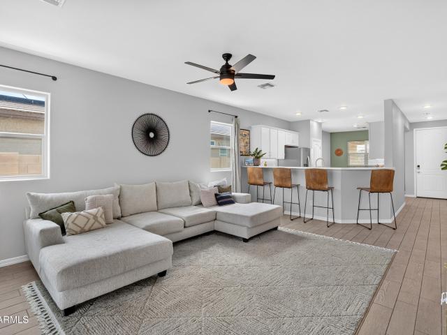 17432 w laurie lane