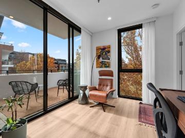 174/3 Light Street, Griffith