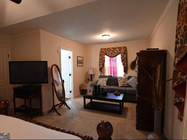 1743 Sara Hunter Lane NW