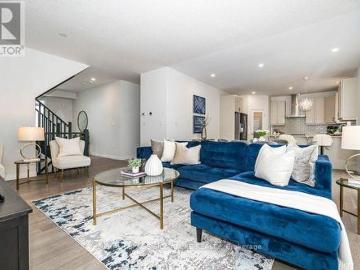 Hamilton, Ontario, Ontario - Garden, Parking