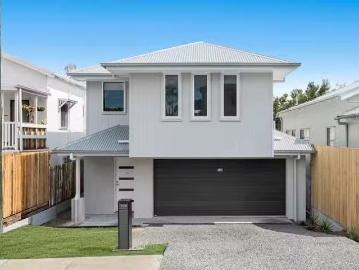 174 Cambridge Parade, Manly, QLD 4179