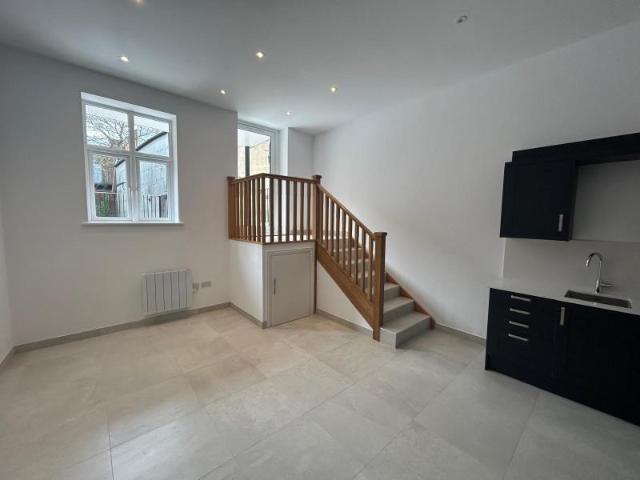 174 High Street, Guildford 1 bedroomProperty for lettings Seymours