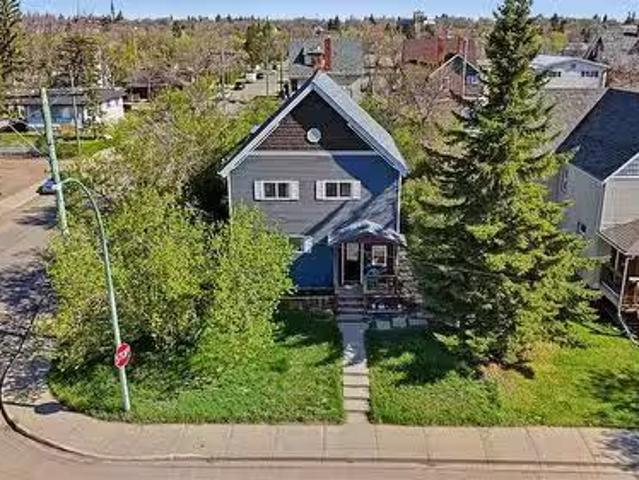 174 Ominica Street W, Moose Jaw, SK, S6H 1X2 house for sale.