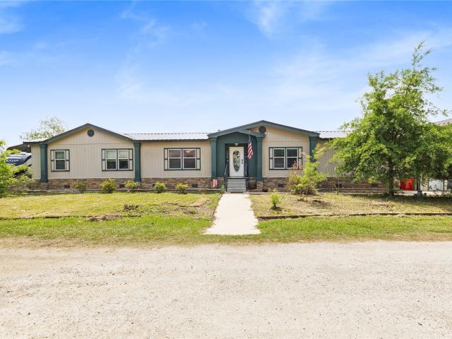 174 Lake Front Dr, Trinity, TX 75862 | MLS #25209