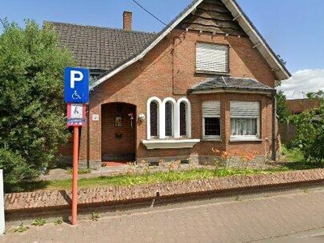 174 m2 apartment for rent in Komen Waasten