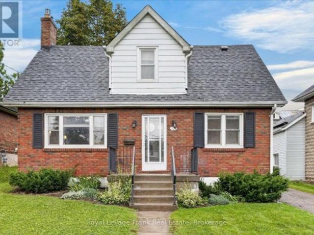 174 Sophia Street, Peterborough Ashburnham Ward 4, ON, K9H 1E5 house for sale | Listing ID X13731 | Royal LePage