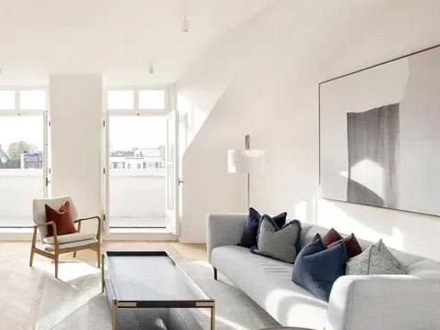 174 Portobello Road, London, W11 2ED, United Kingdom | 2 bed duplex for rent #138515063 | Rentberry