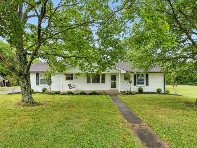 174 Young Rd
