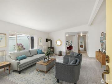 1754 NE Mesford Road # 38