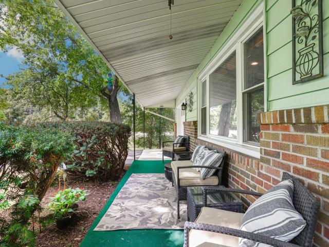 17558 Thorndale Court