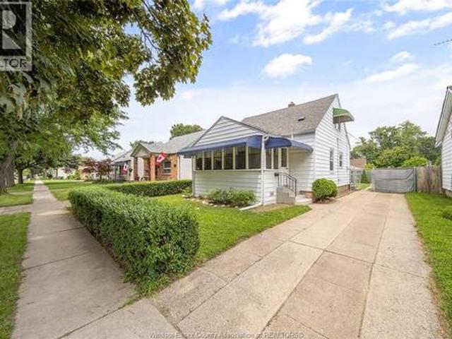 1756 Westcott Road, Windsor, ON, N8Y 4C9 house for sale | Listing ID 26020 | Royal LePage