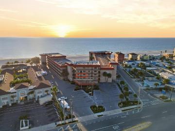 17580 Gulf Blvd, Unit 302, Redington Shores, FL 33708 | MLS #TB8449