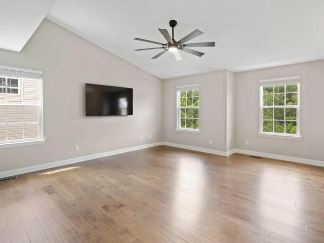 1758 Short Leaf Lane
