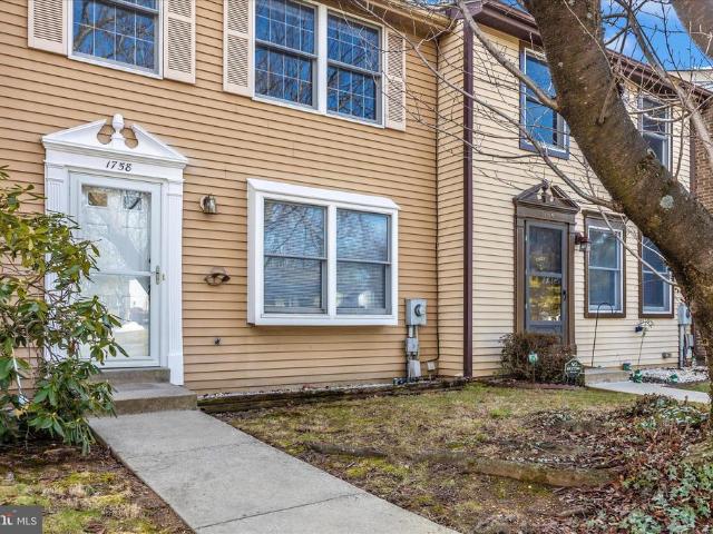 1758 Springfield Lane