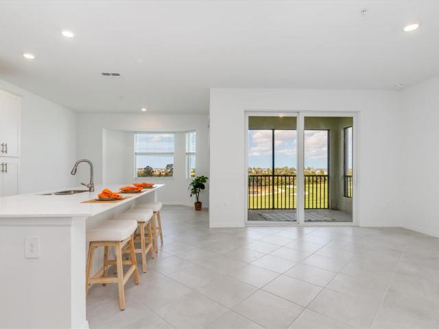 17595 Opal Sand Dr, Unit 406, Venice, FL 34293 | MLS #D6146