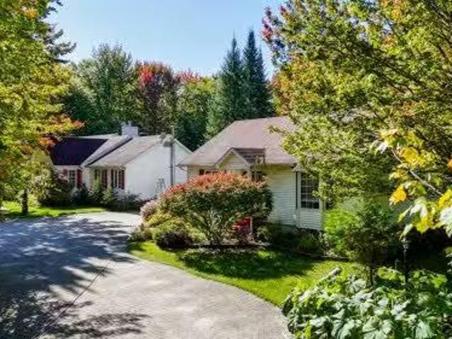 1759 Ch. Fortin, Magog, QC, J1X 0M6 house for sale Listing.