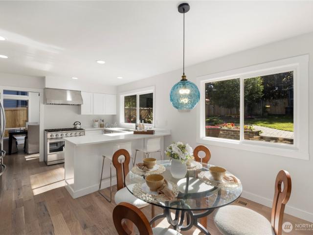 1759 rd Avenue NE