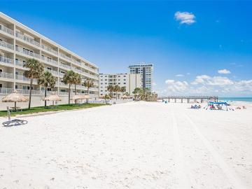 17500 Gulf Blvd, Unit 407, Redington Shores, FL 33708 | MLS #TB8466