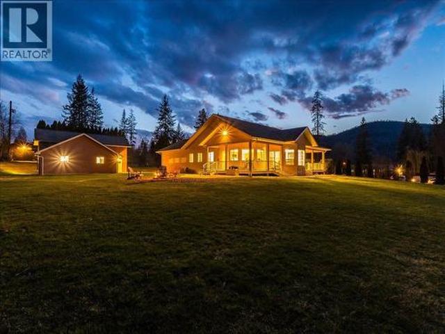 1750 Green Road, Fruitvale, BC, V0G 1L1 house for sale | Listing ID 10398 | Royal LePage
