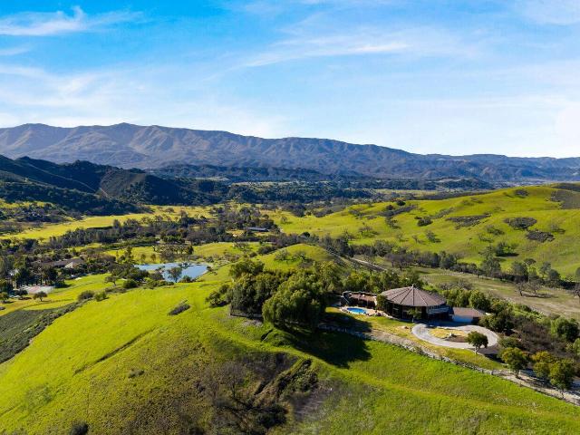 1750 Rambling Oaks Rd, Santa Ynez, CA 93460 | MLS #25 3950