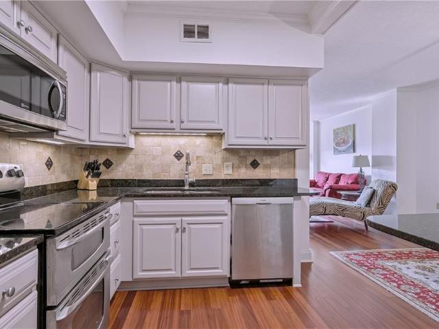 1750 St Charles Avenue # 505