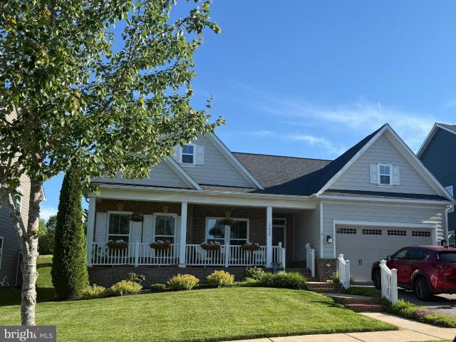 17518 Spring Cress Dr, Dumfries, VA 22026 | MLS #VAPW2112