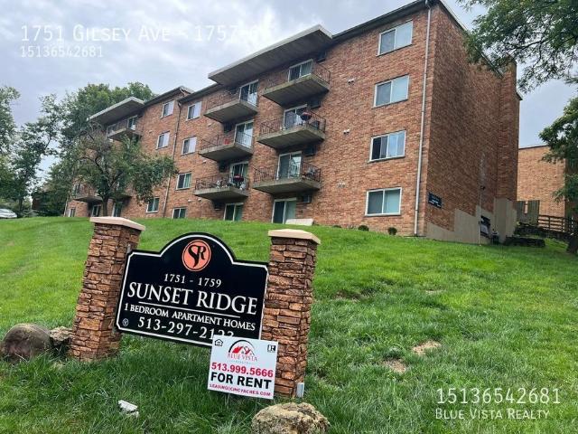 1751 Gilsey Ave, 1 bed, 1 full bath