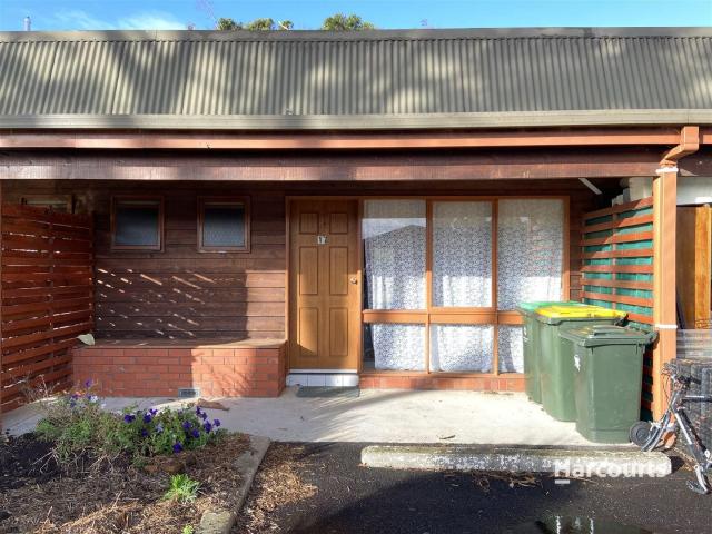 17/52 Lethborg Avenue, TURNERS BEACH, TAS 7315