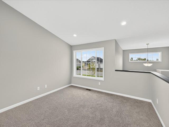 1752 Squirrel Way