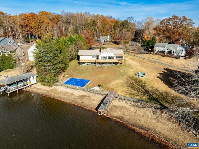 1753 North Lakeshore Dr