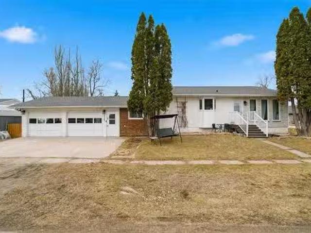 175 5Th Street, Oakville, MB, R0H 0Y0 house for sale Listin.