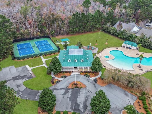 175 Como Drive