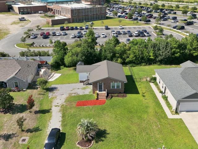 175 Cypress Ln