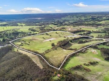 175 Acre Southern Hills Regions Best Kept Secret