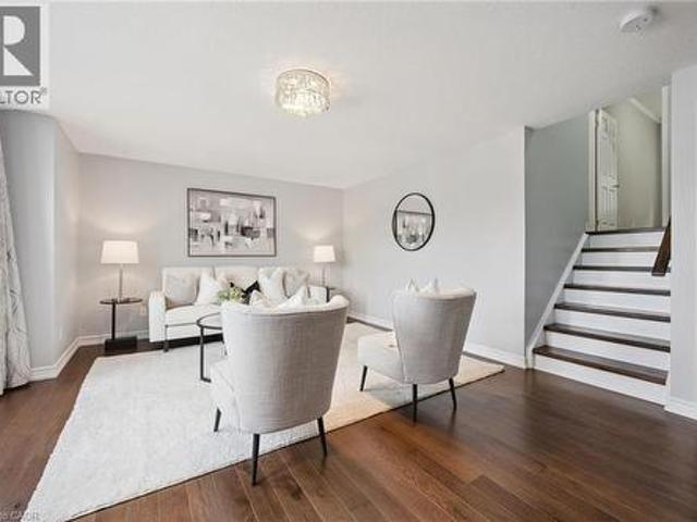 175 David Bergey Drive Unit# P89, Kitchener, ON, N2E 4H8 townhouse for sale | Listing ID 40866 | Royal LePage
