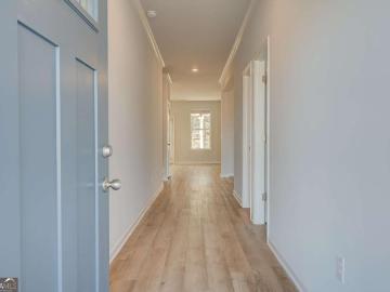 175 Dalston Cove
