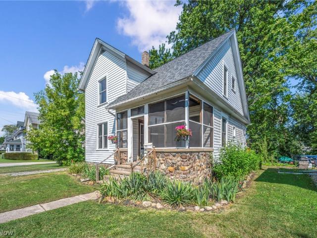 175 E Walnut Avenue
