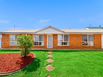 175 Eagle Street, Collingwood Park, QLD 4301 House for Rent Ray White Forest Lake QLD
