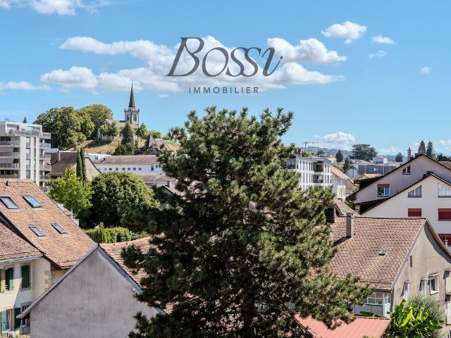 175 m² grosses Duplex im obersten Stockwerk mit Terrasse und Aussicht