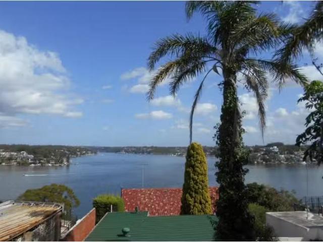 175 Stuart Street, Blakehurst House for rent Listed by Benjam.