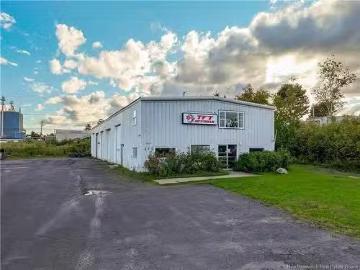 175 Whiting Rd, Fredericton, NB, E3B 5Y5 commercial for sale.
