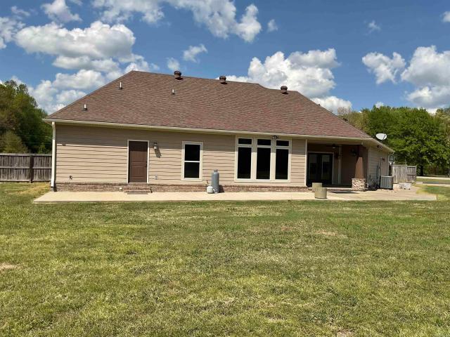 175 Vernon Harvey Rd