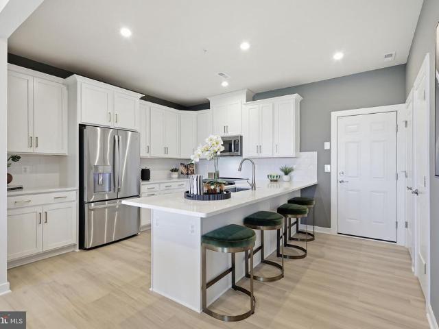 17652 Hawkins Lane