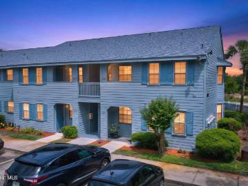 1765 Harrison St, Unit 204, Titusville, FL 32780 | MLS #1074