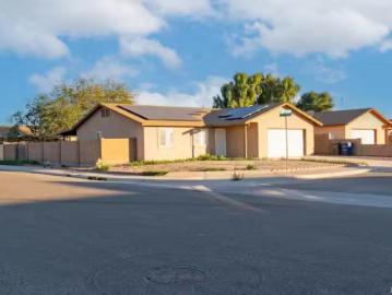 1765 S 48TH AVE, YUMA, AZ 85364