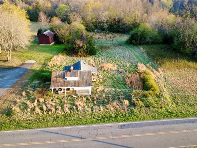 1768 Amostown Road