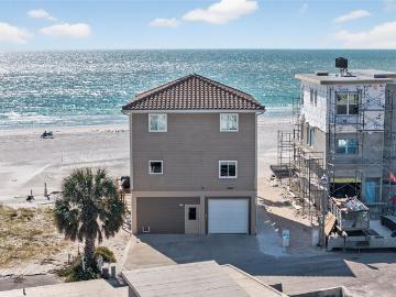 17610 Lee Ave, Redington Shores, FL 33708 | MLS #TB8489