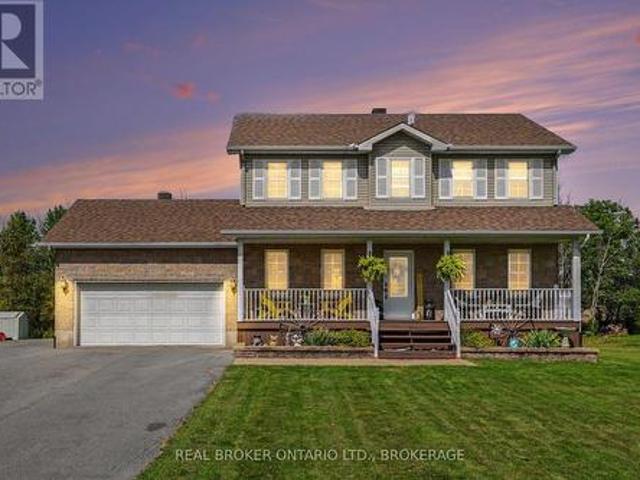 17615 Island Road, South Stormont, ON, K0C 1S0 house for sale | Listing ID X13807 | Royal LePage