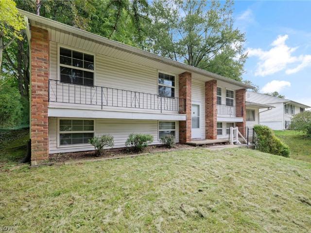 1761 Woodcrest Drive